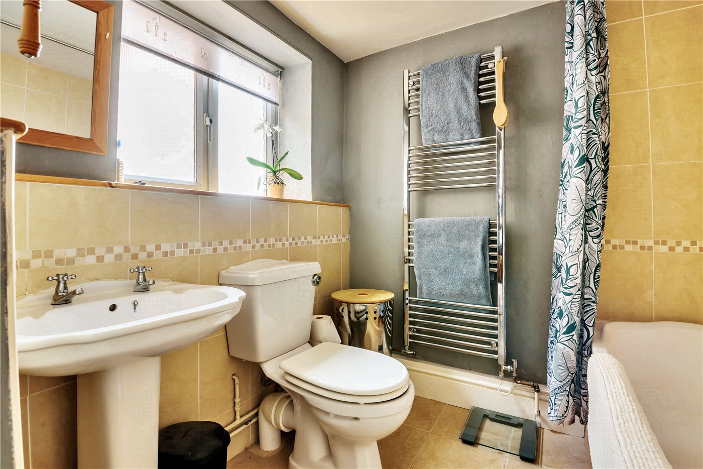 Ensuite